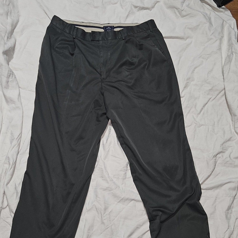Dockers Khaki and Black Relaxed Fit Pants